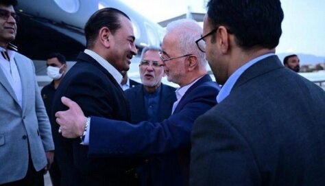 العربیه: فرمانده ارتش پاکستان با وزیر کشور ایران در اسلام‌آباد دیدار کرد