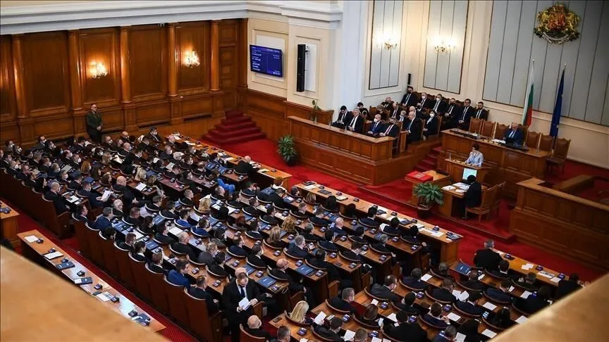 پارلمان بلغارستان با استقرار سوخت‌رسان‌های آمریکایی در پایگاه «بزمر» موافقت کرد