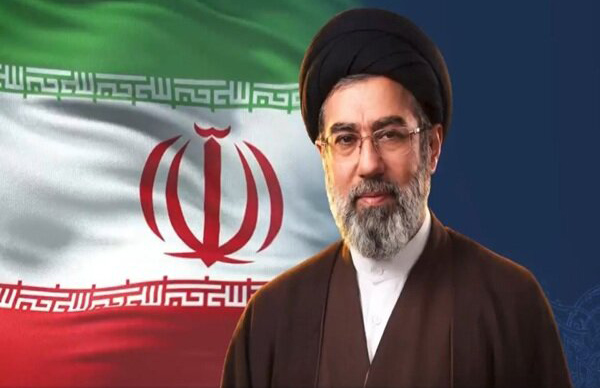 رهبر انقلاب: نقض تفاهم‌نامه بار دیگر نامعتبربودن امضای رئیس‌جمهور آمریکا را ثابت کرد