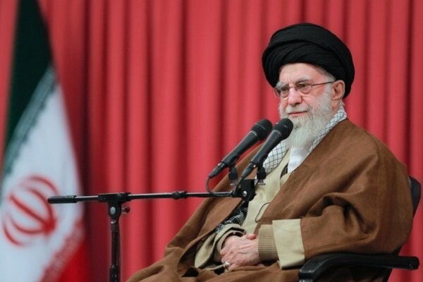 بدون هنر حرف‌های عادی شنیده نمی‌شود